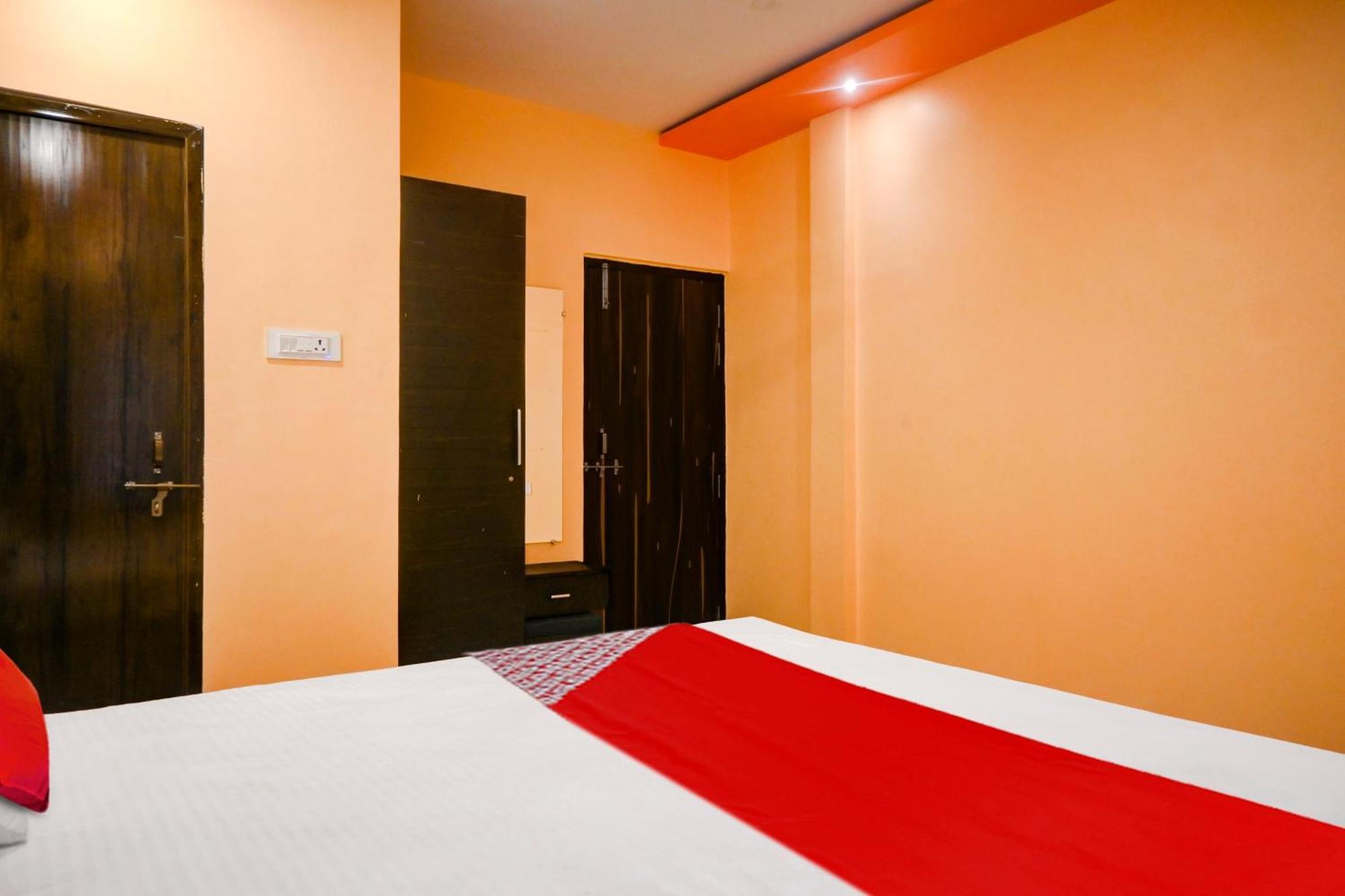 Hotel O Club Toronto Durg Εξωτερικό φωτογραφία